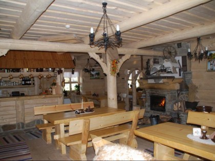 照片: Karpatenh&amp;uuml;tte